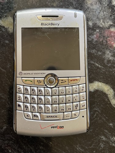 Blackberry world edition 8830 - world,