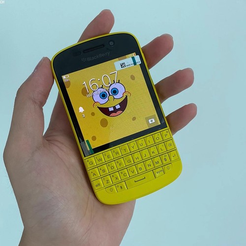 Blackberry q10 unlocked 8mp - blackberry,
