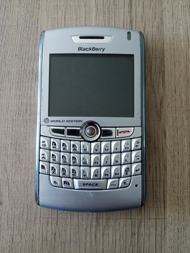 Blackberry model 8830 no - blackberry, /
