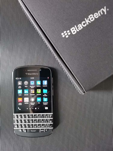 Blackberry q10 unlocked - q10, 4g