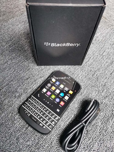 Blackberry q10 unlocked 1 - -,